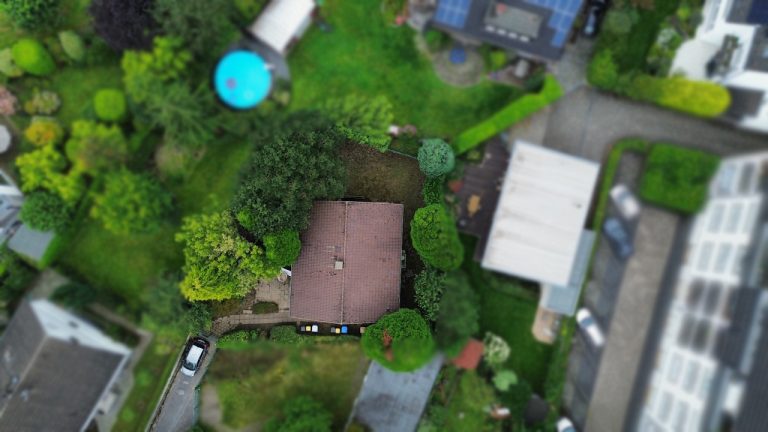 Grundstück
