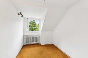 Kinderzimmer / Homeoffice