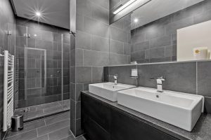 Masterbad mit Wellness Dusche