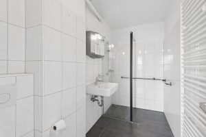Badezimmer EG