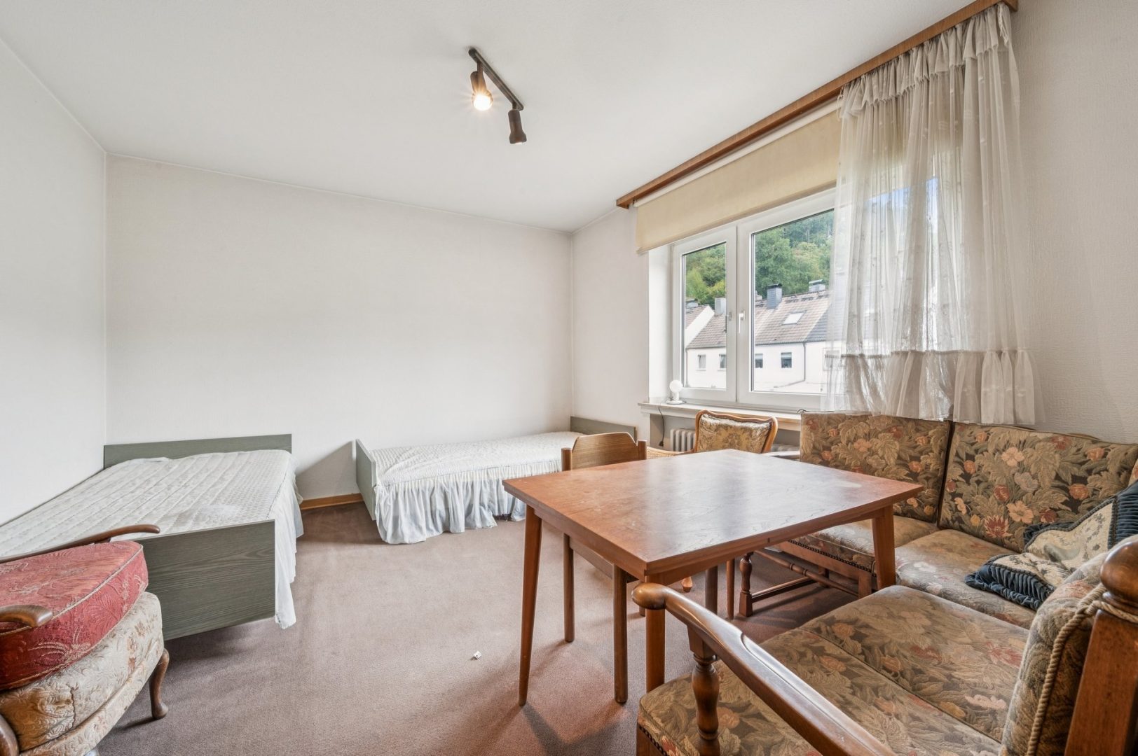 Schlafzimmer 2