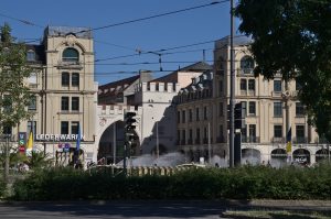 Stachus mit Karlstor in München